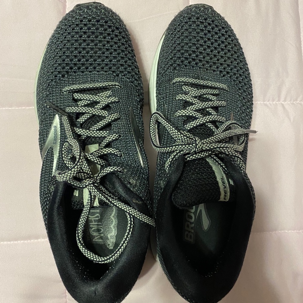 Brooks Revel 2